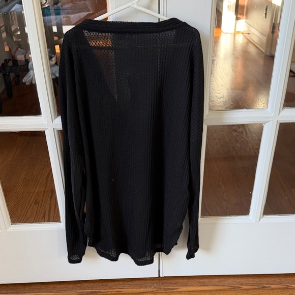 Alya Black Ribbed Button-Front Top 🌿 - Picture 5 of 5